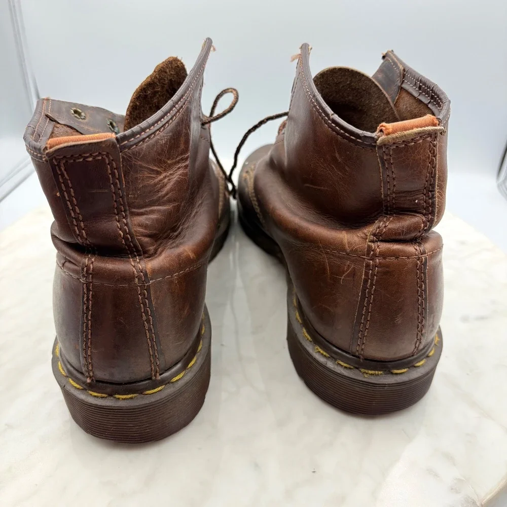 Vintage Dr Martens Brown Leather Lace Up Boots Mens 8 Eyelet Grunge Y2K 90s Punk